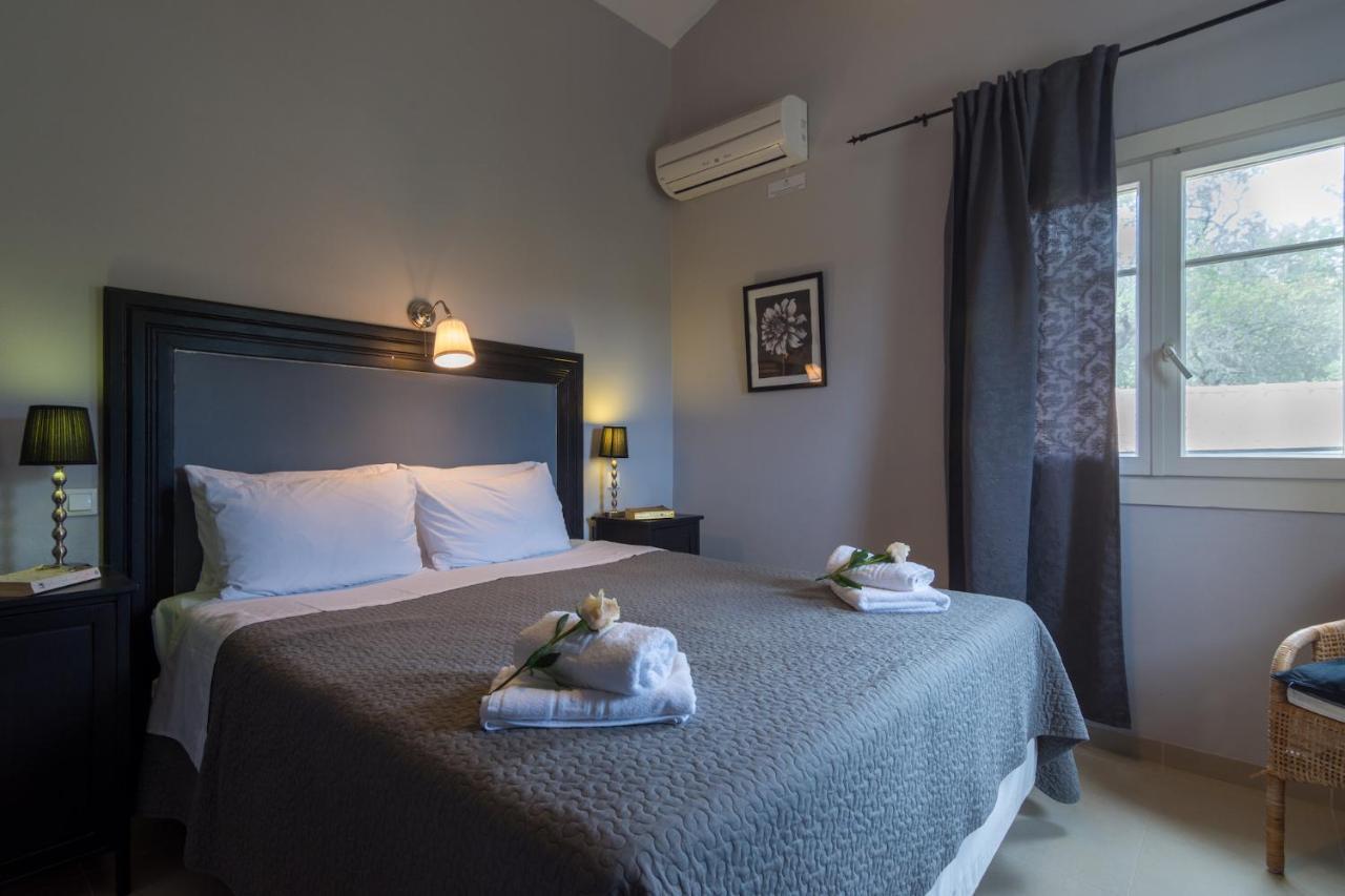 Villa Elaia Suites & Apartments No.1 Gaios Bagian luar foto