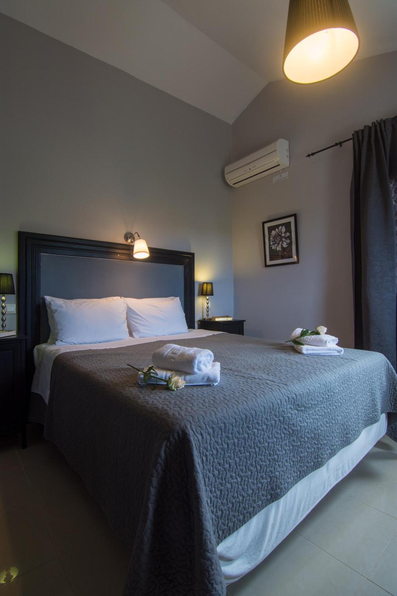 Villa Elaia Suites & Apartments No.1 Gaios Bagian luar foto