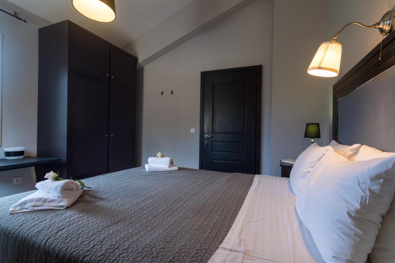 Villa Elaia Suites & Apartments No.1 Gaios Bagian luar foto