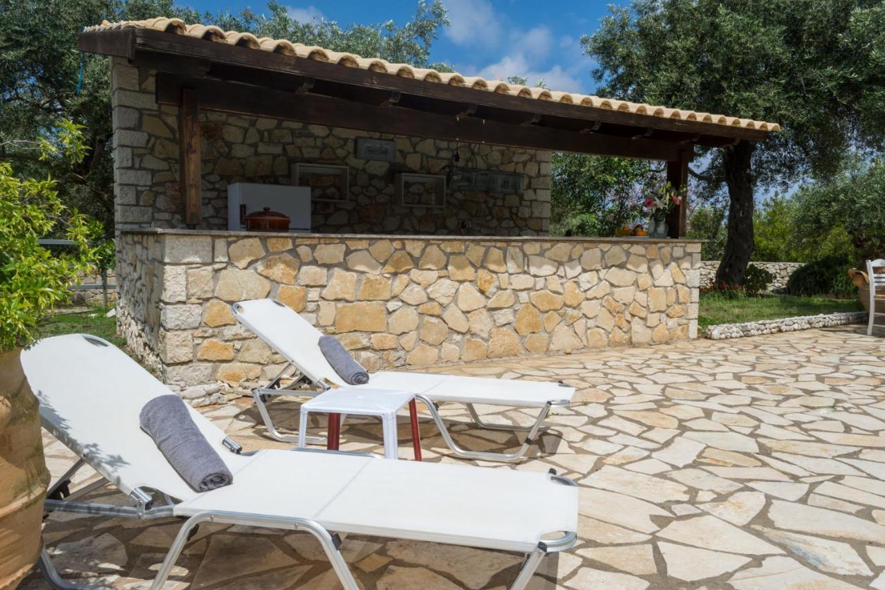 Villa Elaia Suites & Apartments No.1 Gaios Bagian luar foto